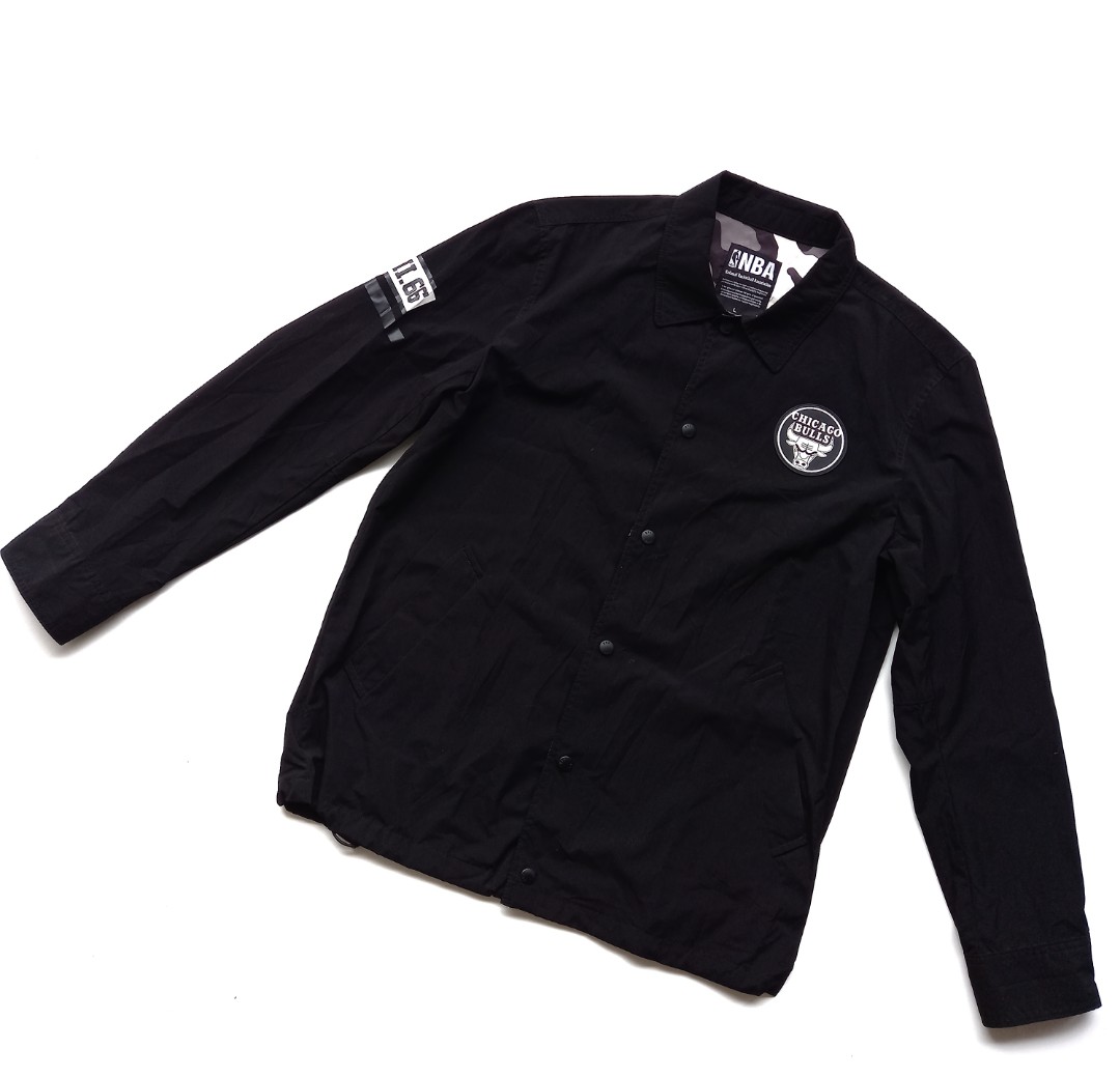 Chicago bulls online coach jacket