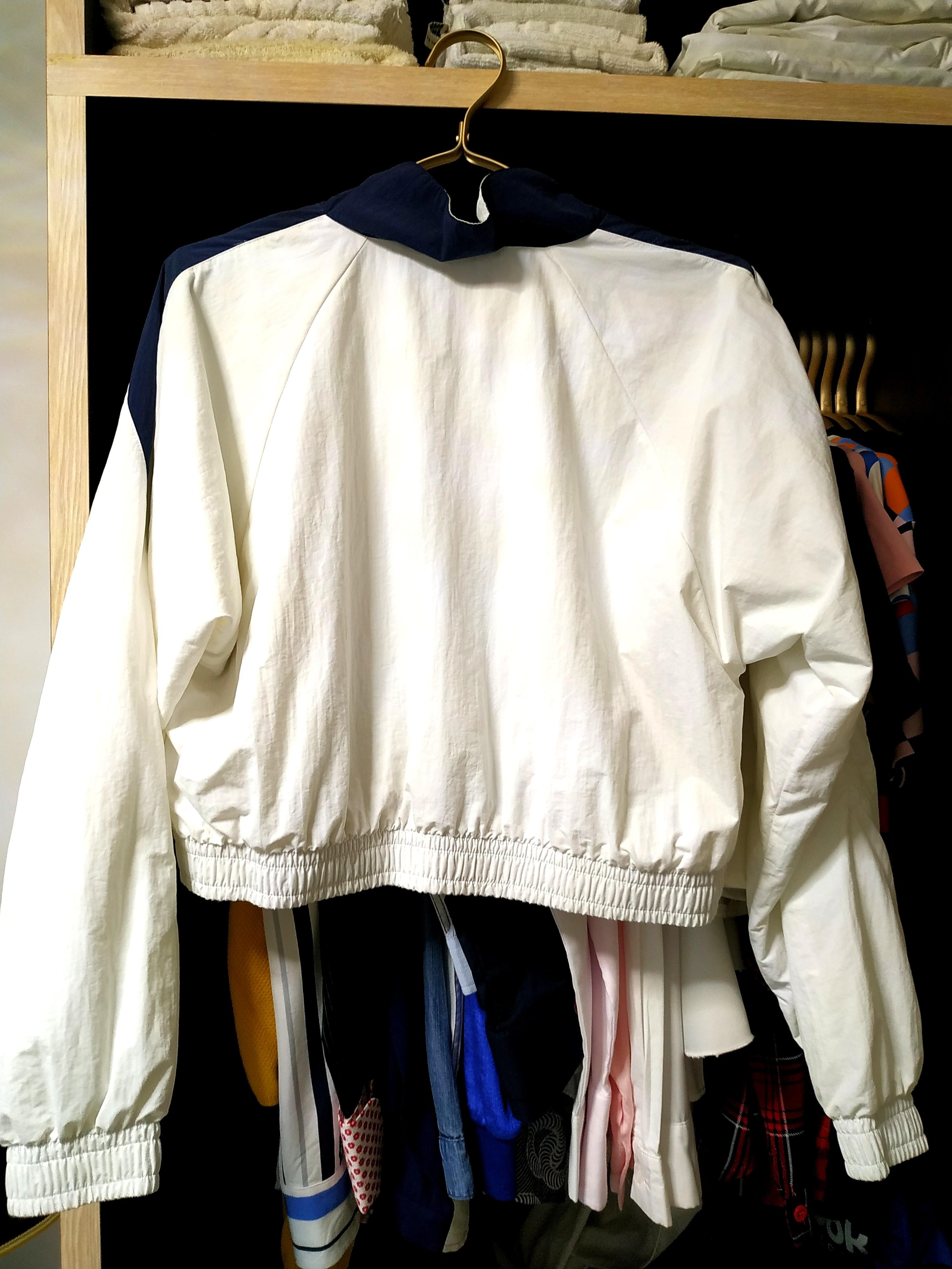 Reebok classic women's clothing outlet