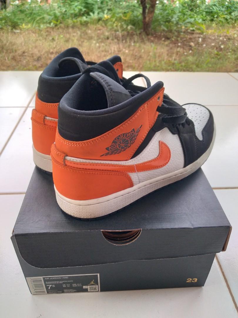 Nike Air Jordan 1 Asli, Fesyen Pria, Sepatu , Sneakers di Carousell