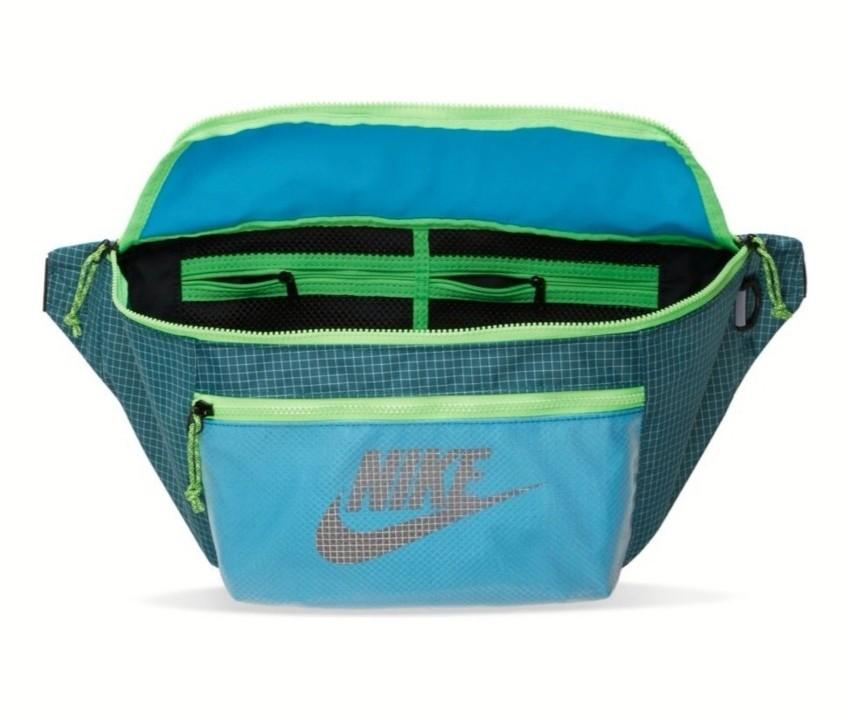 Nike Hip Pack Nike Tech Pouch, Men's Fashion, Bags & Wallets, Sling ...