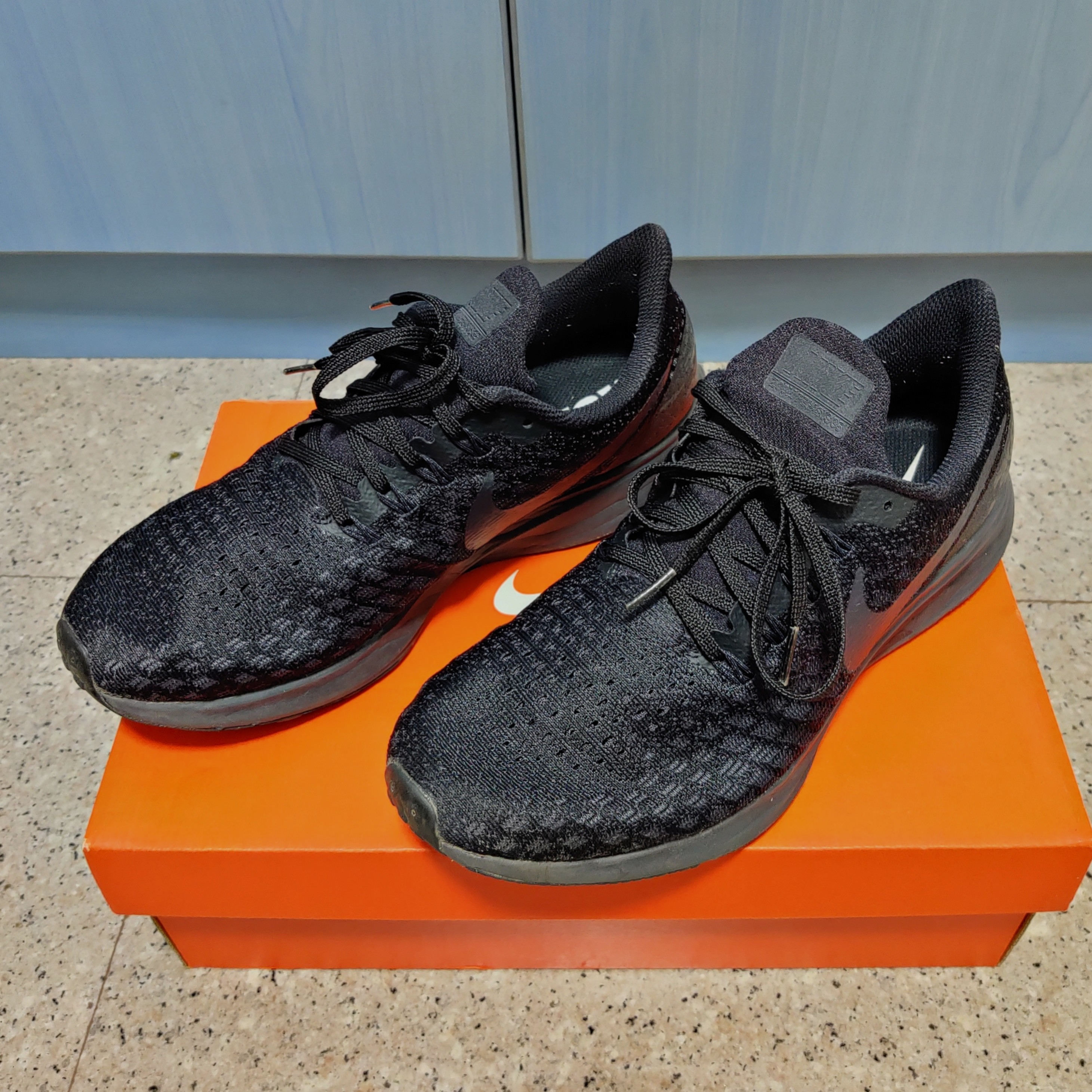 All black pegasus 35 best sale