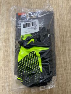 （分類：）位於 。 由 irishuuu 提交（商品編號 1061885685，圖片 1）。簡介： 。