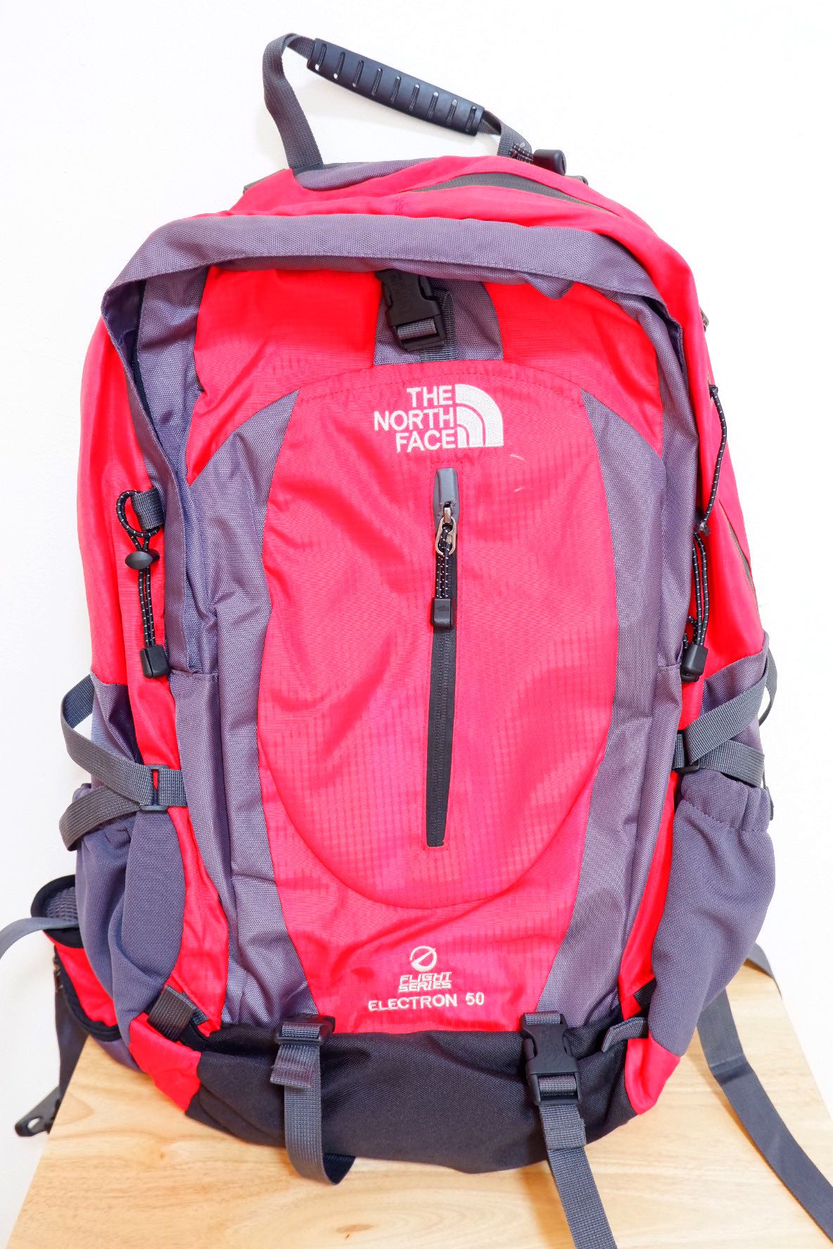 North Face Backpack Men S Fashion Bags Backpacks On Carousell