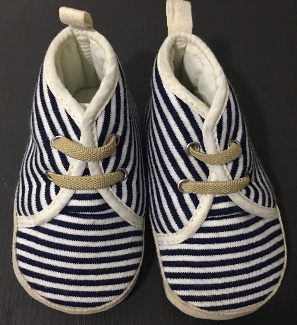oshkosh baby shoes