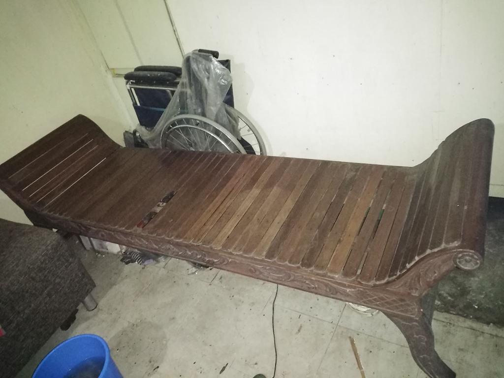 Papag (Narra) (Category: Other Kids Furniture) located in Quezon City. Submitted by boundlessstepstutorial (Listing ID 1061880019, Image 1). Description: Papag/ sofa (narra) need repair pero okay na okay pa Location: Blue Ridge A, Project 4, Quezon City.