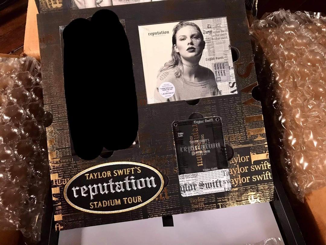 Taylor Swift Reputation tour VIP限定特典 - 洋楽