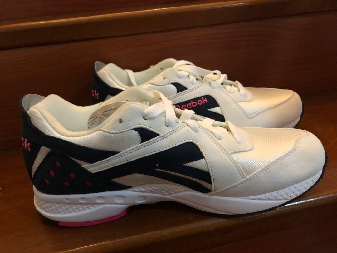 Reebok new arrivals pyro sneaker