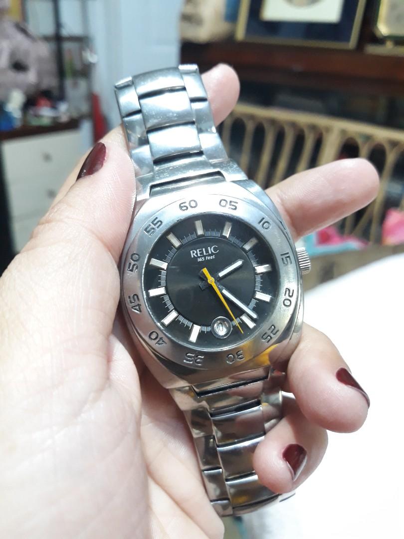Relic wet discount watch 165 feet