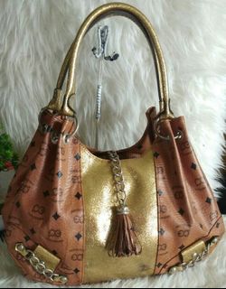 (Kategori: ) berada di . Dikirim oleh 3MCollections (ID iklan 1061927233, Gambar 1). Deskripsi: .