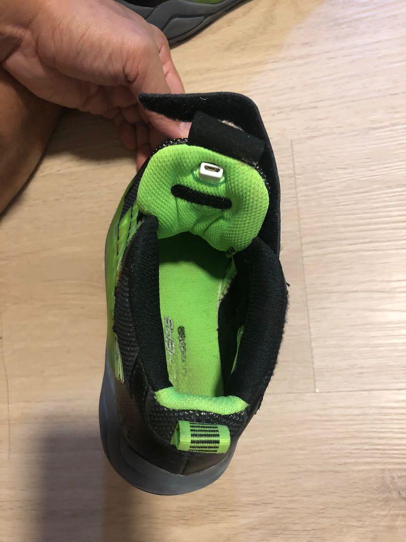 Skechers Energy lights shoes Size US 1 or 20cm Babies Kids