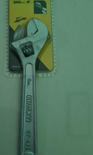 Spanner 8"