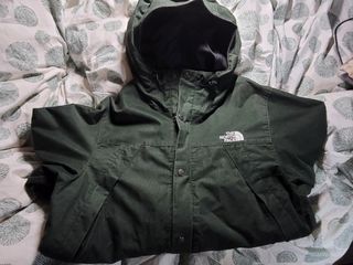 （分類：）位於 。 由 hungwai87 提交（商品編號 1061884694，圖片 1）。簡介： 。