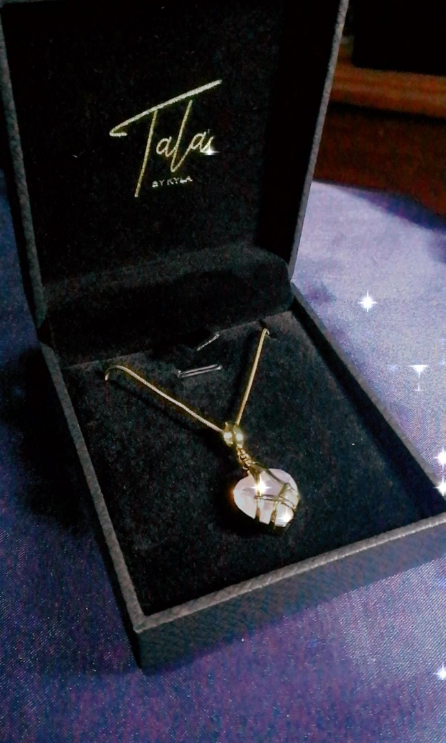 Tala By Kyla Diamond Heart Necklace 2024 www.alhudapk