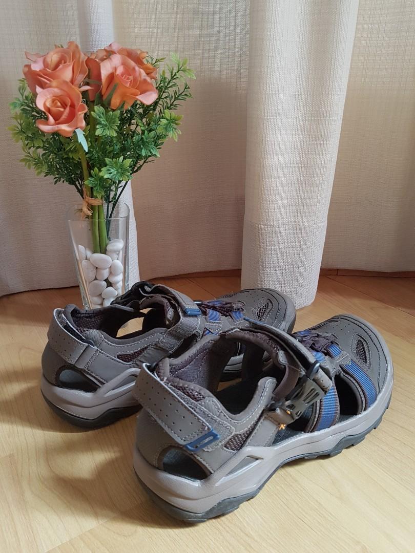 TEVA OUTDOOR HIKING SANDALS Men s Fashion Footwear Flipflops