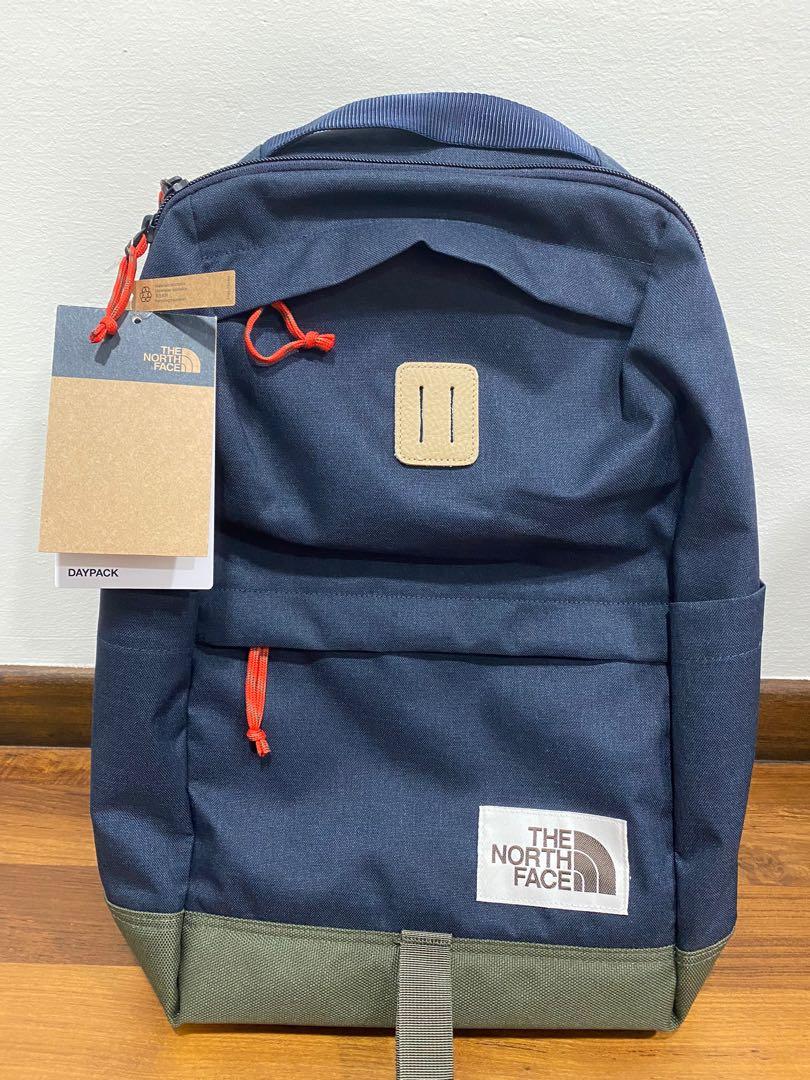 THE NORTH FACE Daypack backpack (22L 