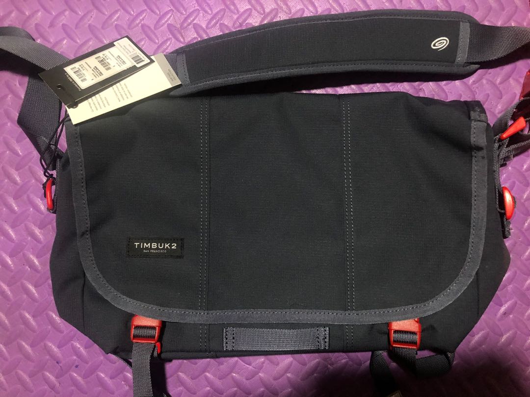 Timbuk2 Flight Classic Messenger S Men S Fashion Bags Sling Bags On Carousell Timbuk2 Flight Classic Messenger S Men S Fashion Bags Sling Bags On Carousell