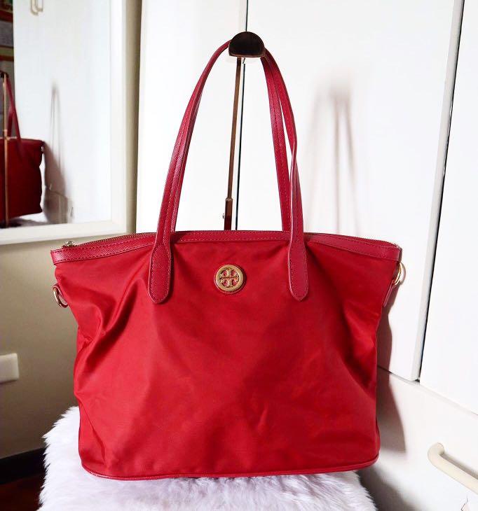 Tory Burch Saffiano Leather Tote, Women's Fashion, Bags & Wallets, Purses &  Pouches on Carousell