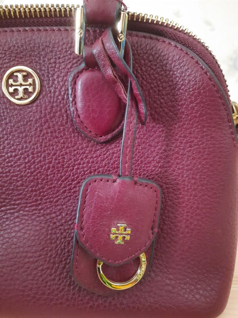 Deluxe Boutique - Ready Stock ❤️ Tory Burch - Robinson Dome Pebbled Mini  Satchel In Red Color Size : 25 x 20 Cm IDR 2.500.000 Only #jualtoryburch  #jualtoryburchmurah #jualtoryburchoriginal #jualtastoryburch  #jualtastoryburchmurah #jualtastory