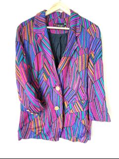 (Category: ) located in . Submitted by clothingbox (Listing ID 1059665117, Image 1). Description: .