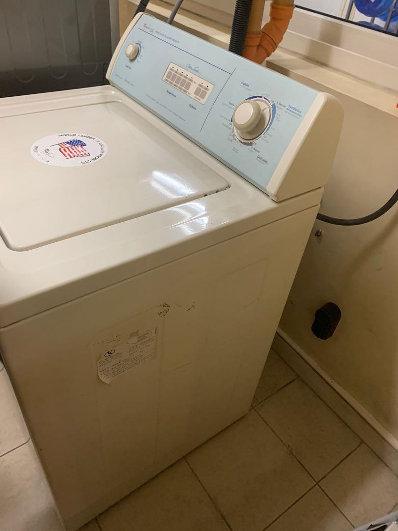 Whirlpool Ultimate Care II Washing machine, TV & Home Appliances