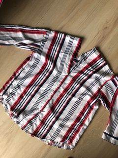 (Category: ) located in . Submitted by sellinpreloved (Listing ID 1061806569, Image 1). Description: .