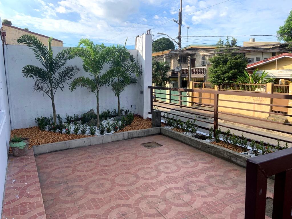 1New 2Storey Apartment with Patio and Parking near St. Vincent