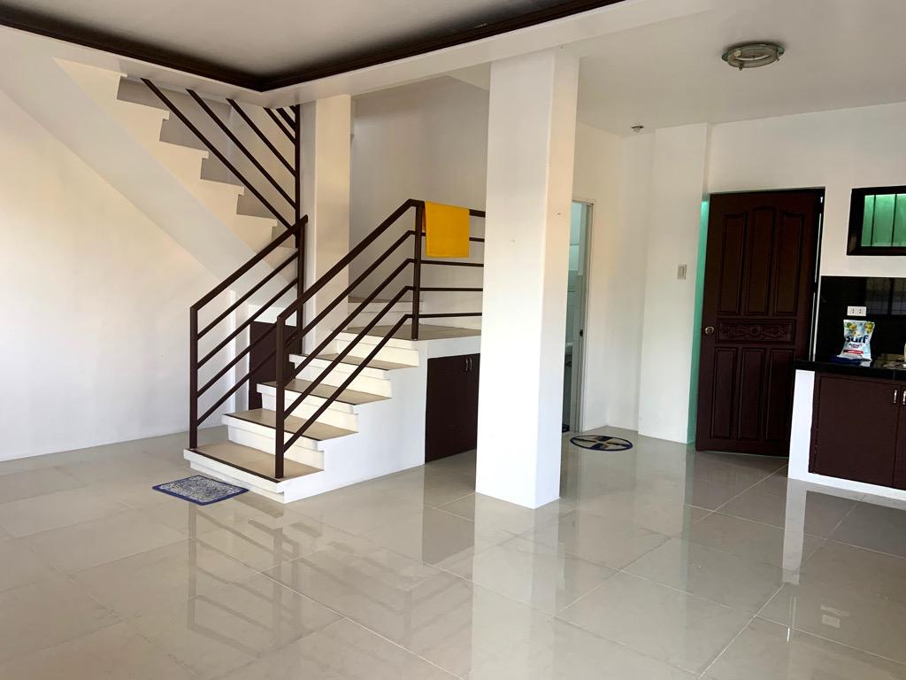 1New 2Storey Apartment with Patio and Parking near St. Vincent