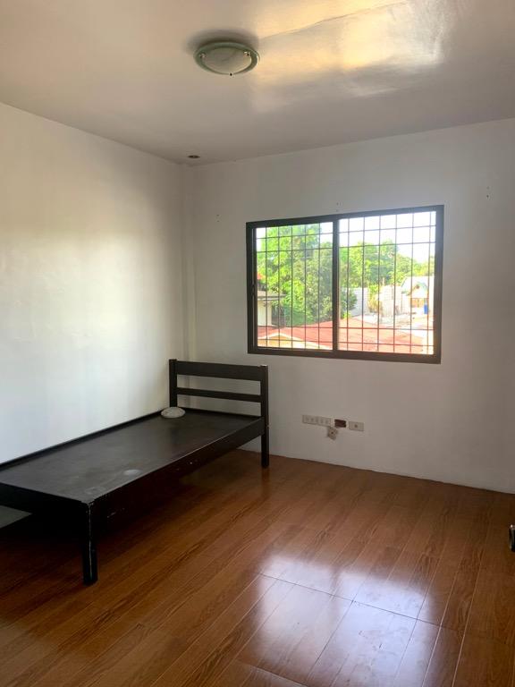 1New 2Storey Apartment with Patio and Parking near St. Vincent