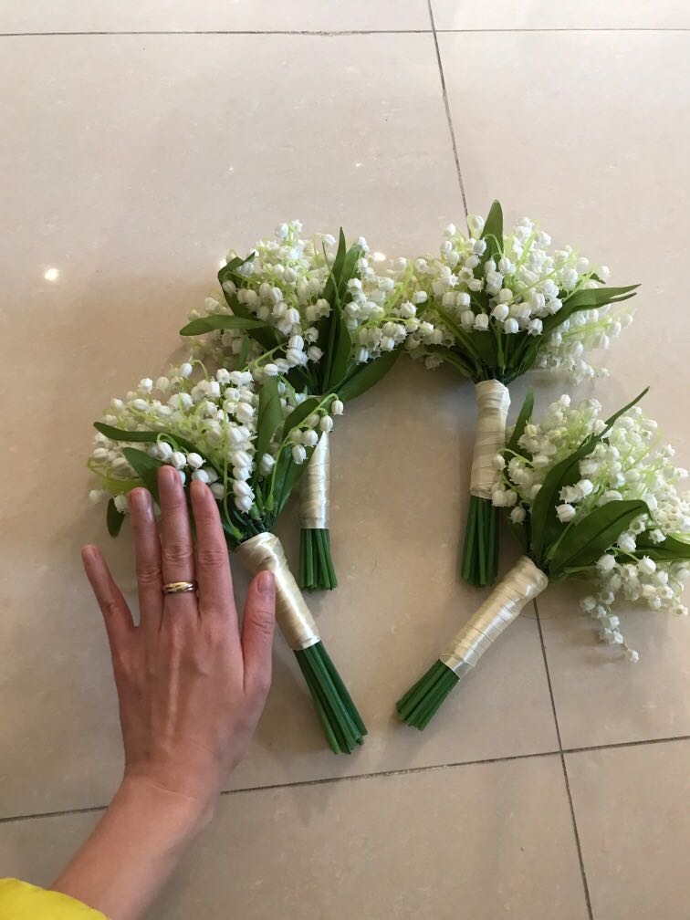 婚後物資姊妹花球鈴蘭花 興趣及遊戲 手作 自家設計 文具及工藝 花 Carousell