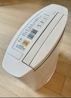 （分類：）位於 。 由 winnieeekk 提交（商品編號 1061951095，圖片 1）。簡介： 。