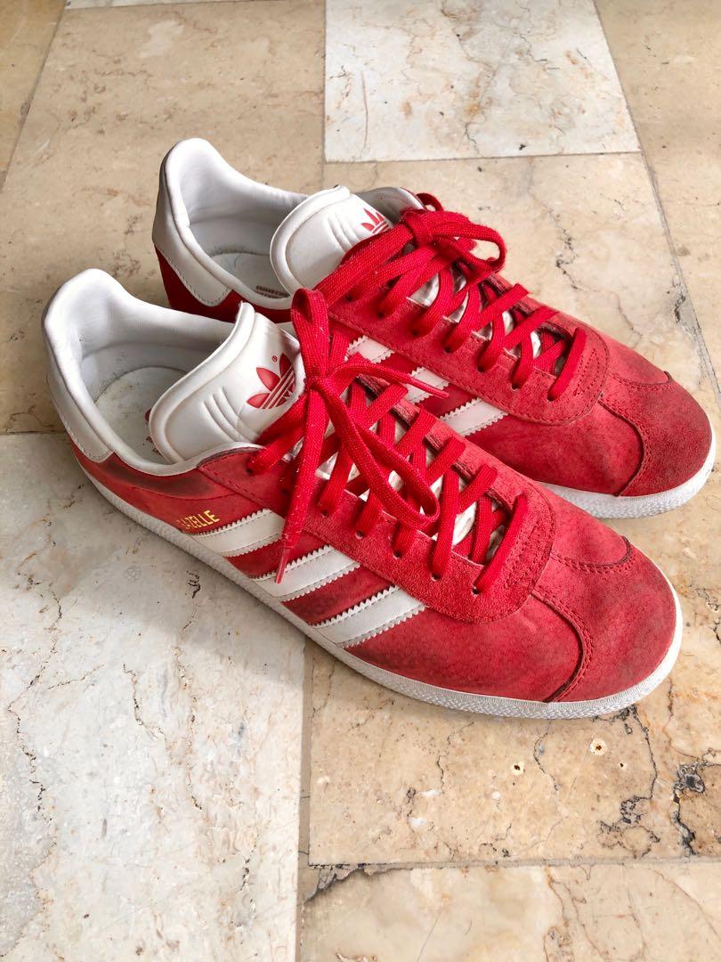 Adidas Gazelle Red Suede, Men's Fashion, Footwear, Sneakers on Carousell