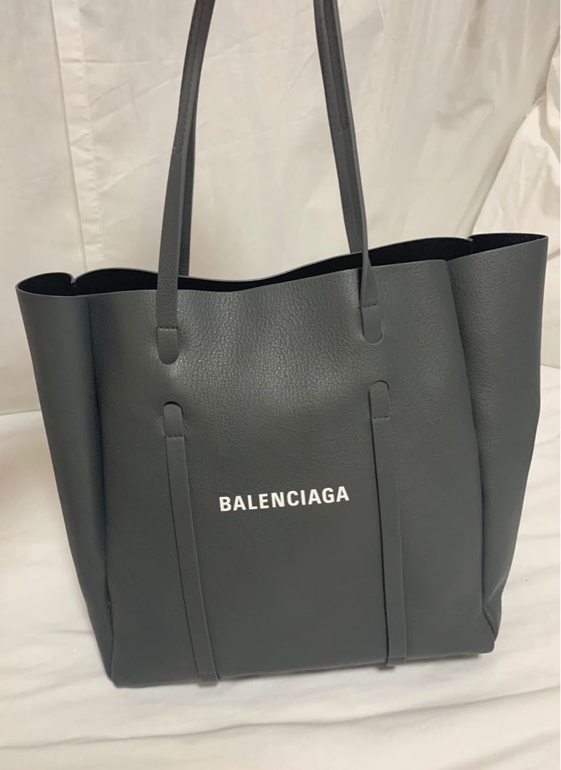 Balenciaga everyday 2024 tote m