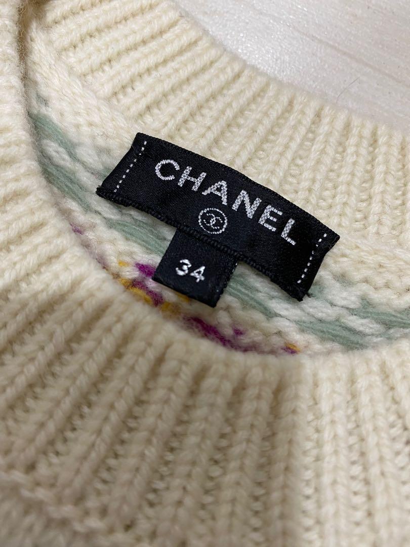 Chanel Pullover Top Size 34, 女裝, 外套及戶外衣服- Carousell