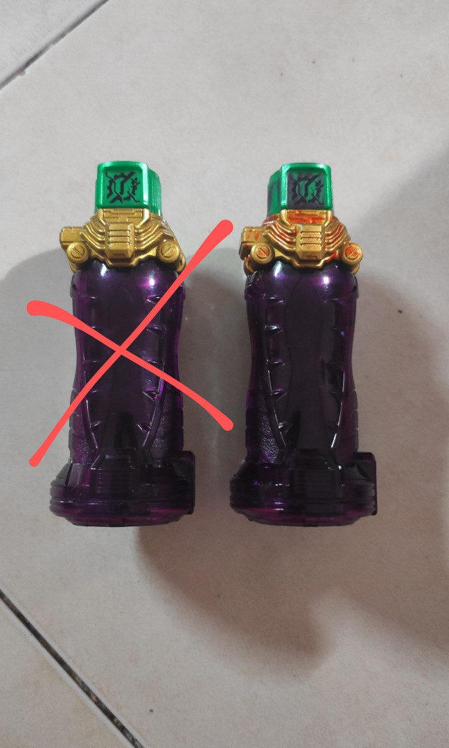 CROCODILE CRACK FULL BOTTLE DX KAMEN RIDER BUILD, Hobbies & Toys