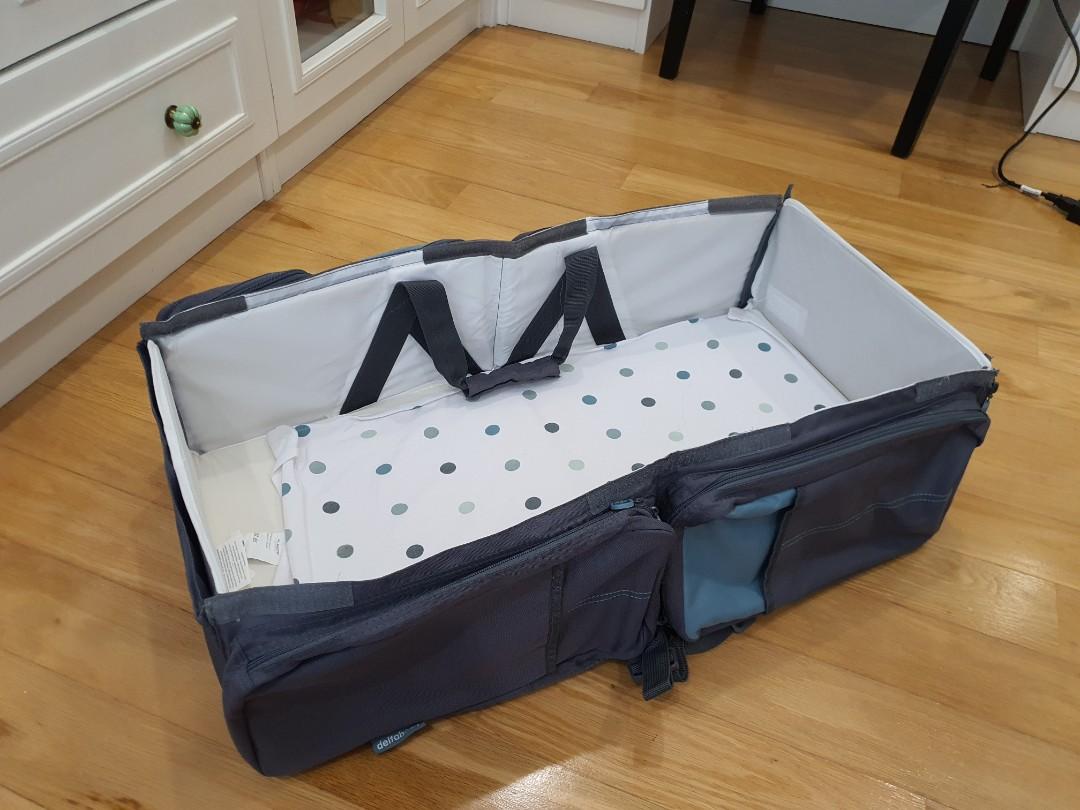 Deltababy Travel Bag folding bed, Babies & Kids, Going Out, Carriers