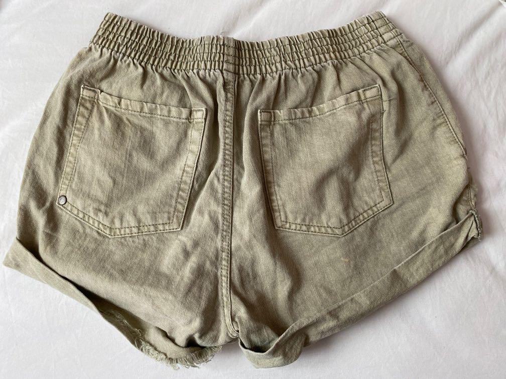 Factorie shorts, Women's Fashion, Bottoms, Shorts on Carousell