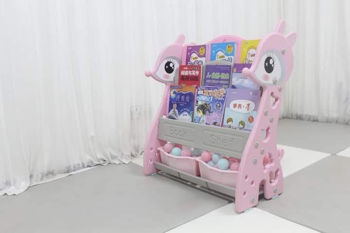 fox bookshelf (Category: Storybooks) located in Manila. Submitted by ayahallinoneshop (Listing ID 1062079030, Image 3). Description: .