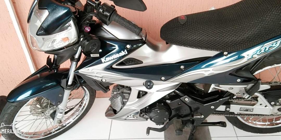 Kawasaki fury 125 flaring store
