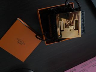 (Category: ) located in . Submitted by stabia (Listing ID 1061981898, Image 1). Description: .
