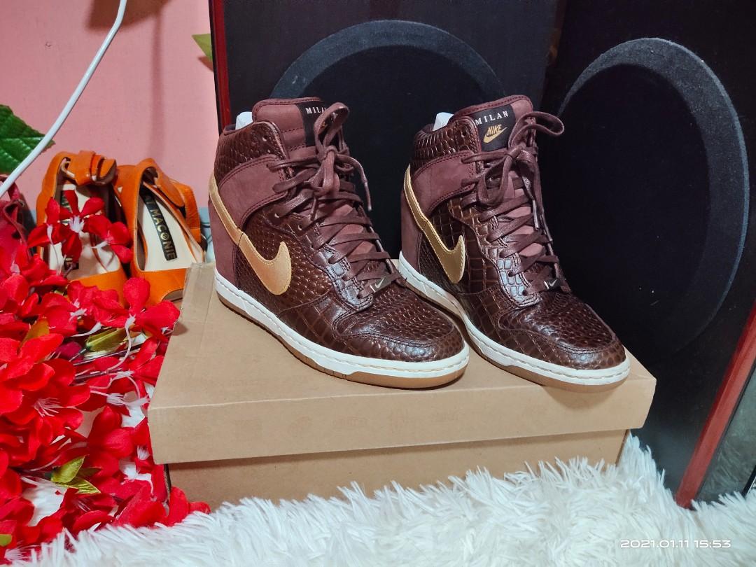 Nike wmns dunk store sky high city pack