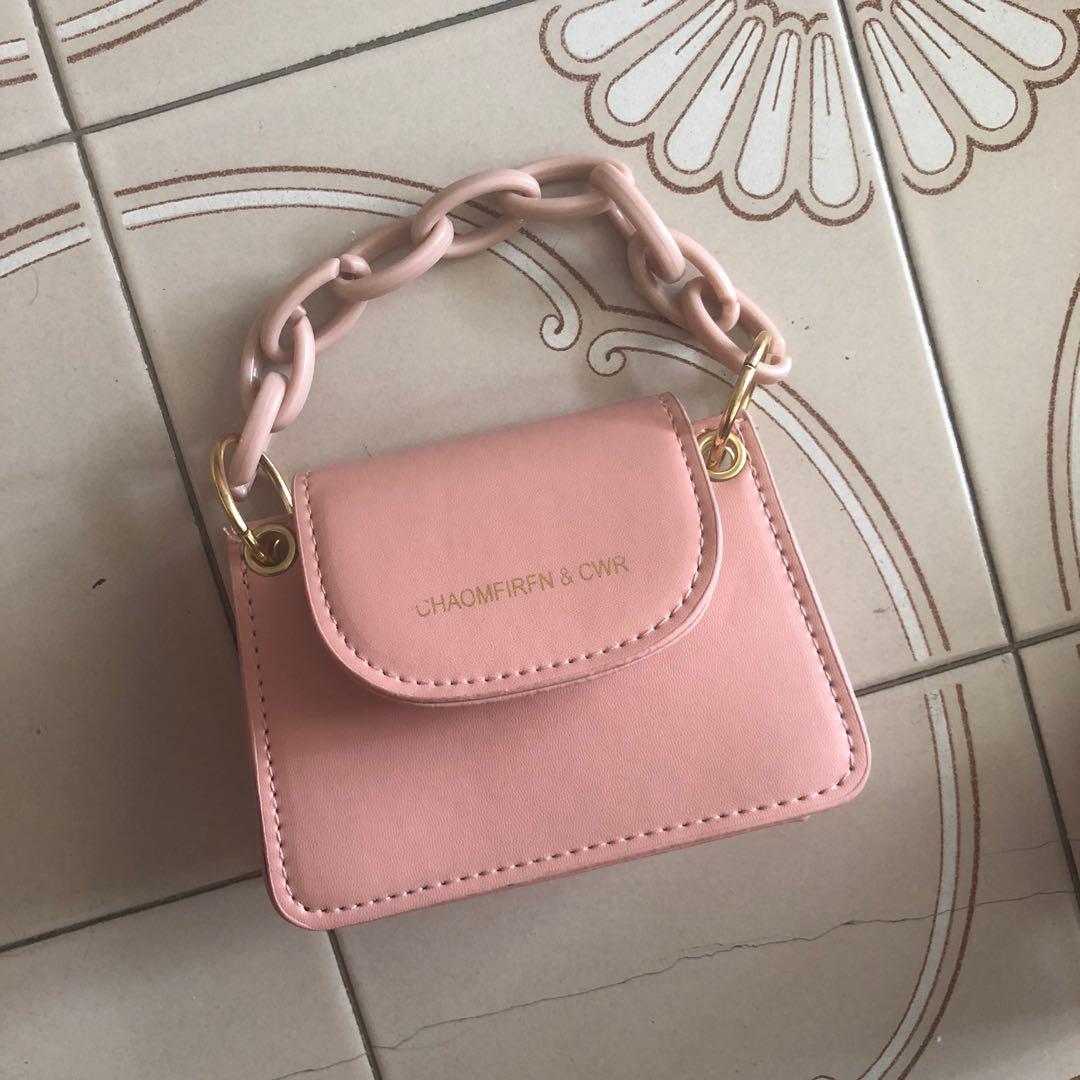 Mini hand 2025 bags