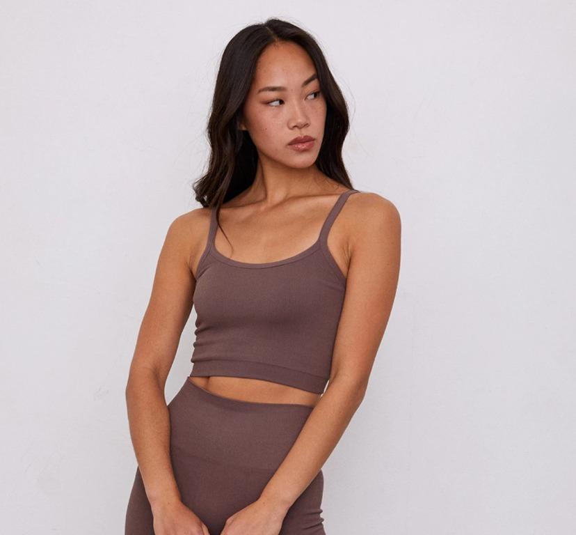 SET Active SCULPTFLEX™ Body Crop - Pepper (Size S), Women's Fashion, Tops,  Other Tops on Carousell