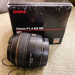 （分類：）位於 。 由 cin923 提交（商品編號 1061987875，圖片 1）。簡介： 。