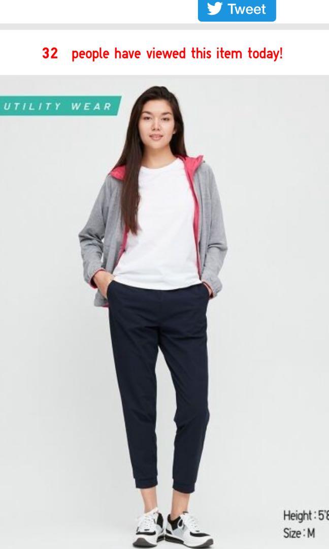 Uniqlo ultra stretch active ankle length pants navy