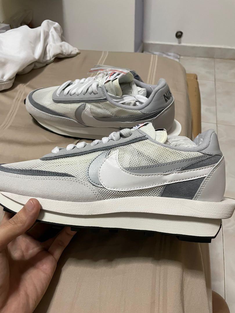 Nike sacai waffle wolf grey store