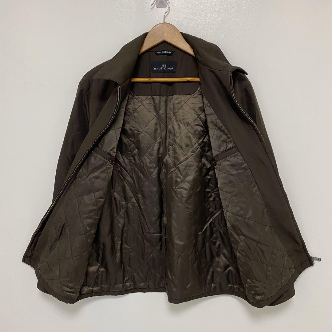 Vintage Balenciaga Jacket (Category: Coats, Jackets and Outerwear) located in Pasig City. Submitted by asmus19 (Listing ID 1062110225, Image 3). Description: Vintage Balenciaga Jacket Dark Brown Size 4 (24x28) Fit Large-Xl Expect some minor flaws since the item is vintage Still in good condition .