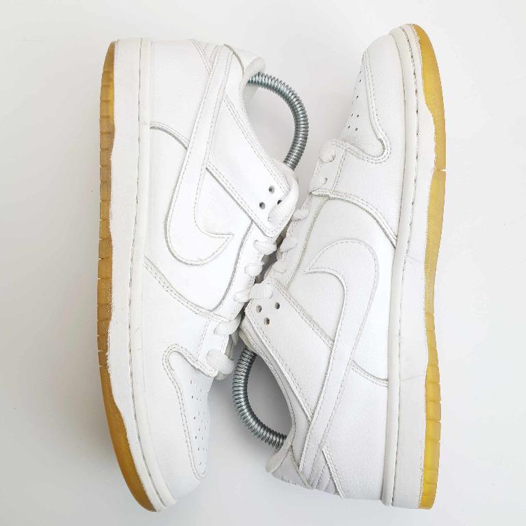Nike sb dunk discount low white ice