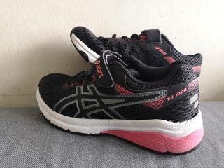 Asics shoes kids