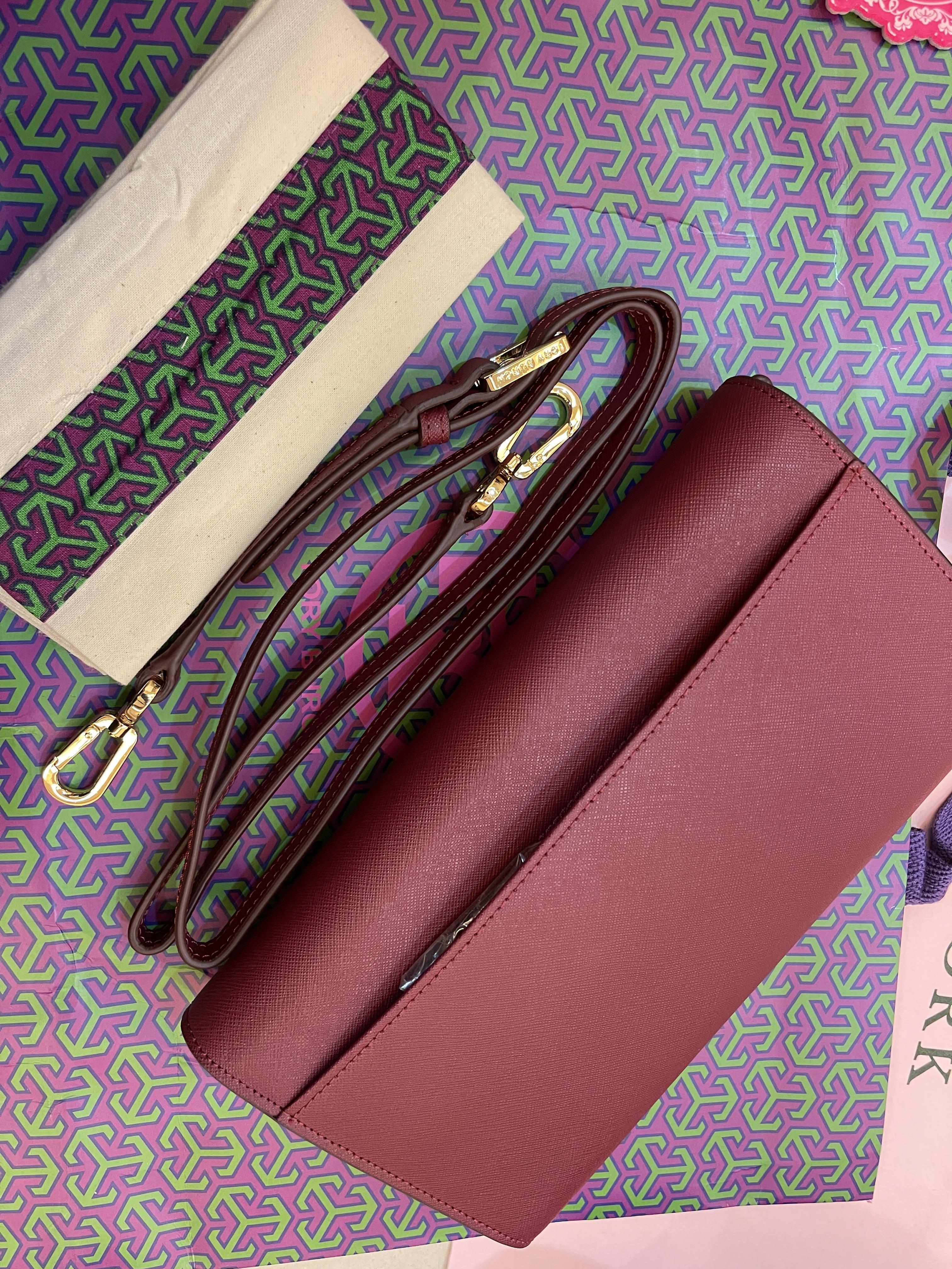 Authentic Tory Burch Robinson sling crossbody bag woc wallet
