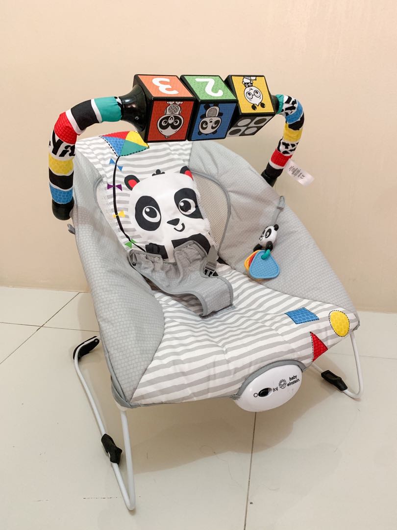 Baby einstein more to see high contrast bouncer deals